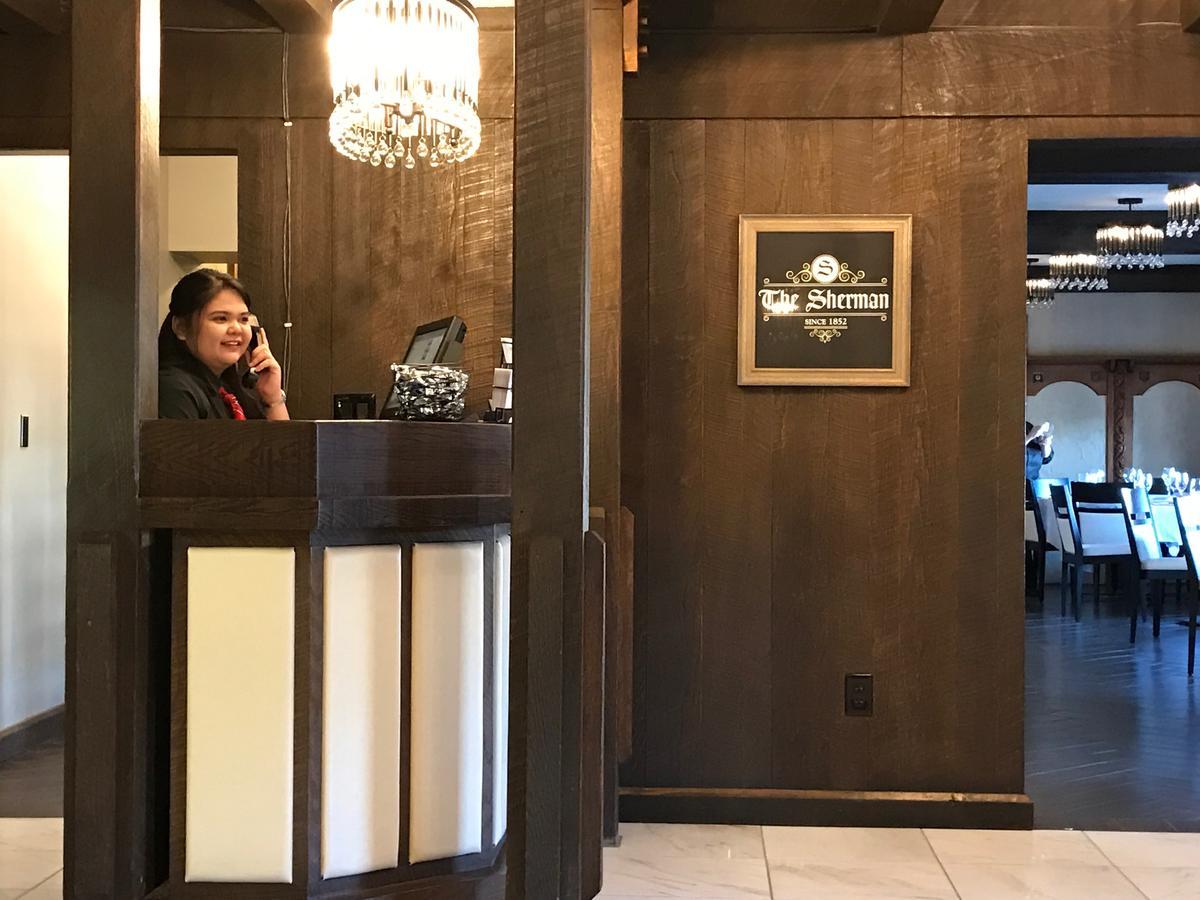 The Sherman Inn ベイツビル エクステリア 写真